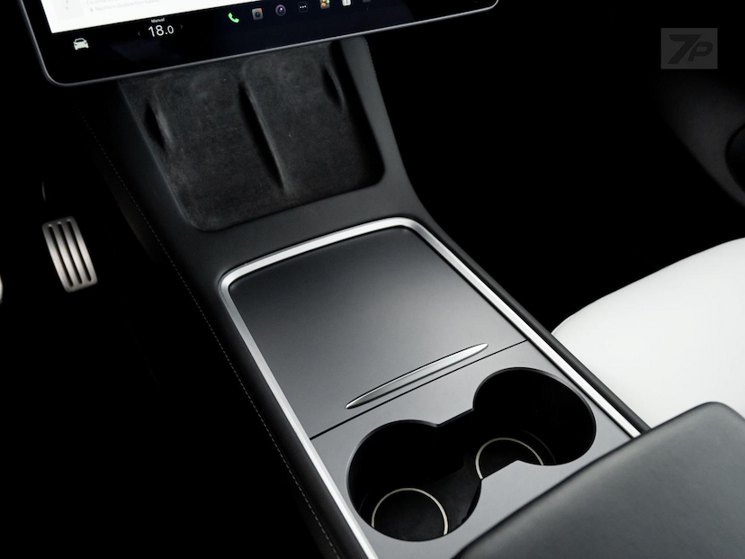 Foto do veículo TESLA MODEL Y  PERFORMANCE 2021 40.234 KM 275.000,00
