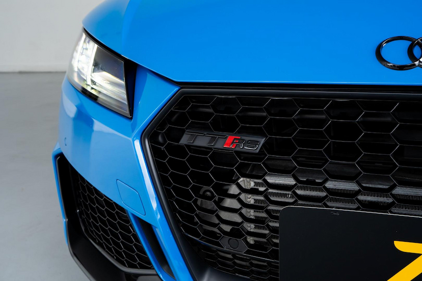 Foto do veículo AUDI TT RS CP 2.5TFSI 2021 10.863 KM 559.000,00