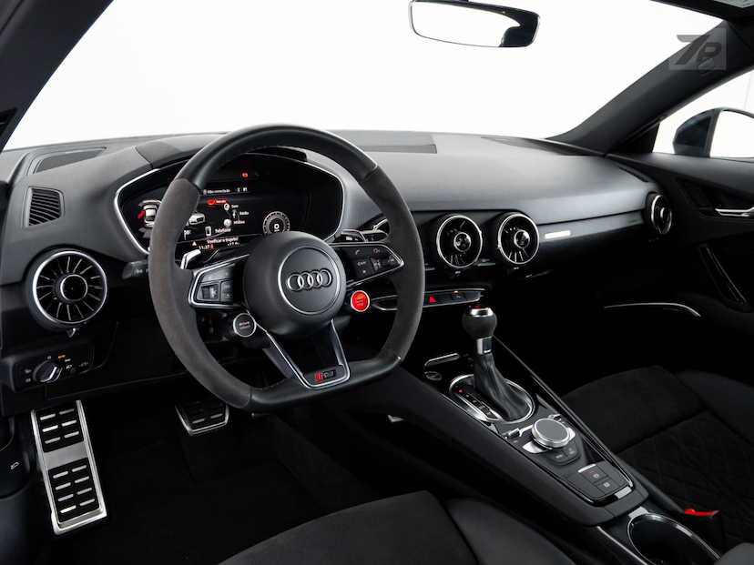 Foto do veículo AUDI TT RS CP 2.5TFSI 2021 10.863 KM 559.000,00