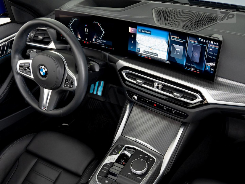 Foto do veículo BMW 420I  CABRIO 2024 7.902 KM 424.500,00