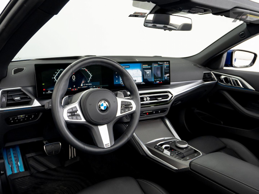 Foto do veículo BMW 420I  CABRIO 2024 7.902 KM 424.500,00