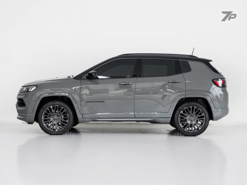 Foto do veículo JEEP COMPASS  SERIE S TF 2022 57.100 KM 155.000,00