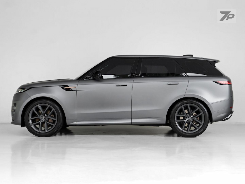 Foto do veículo LAND ROVER RANGE ROVER SPORT LAND ROVER RANGE ROVER SPORT D350 HSE DYNAMIC 2024 14.336 KM 945.000,00