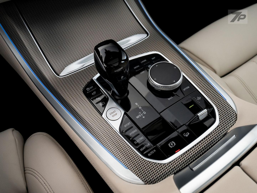 Foto do veículo BMW X5  XDRIVE45E 2023 22.325 KM 499.000,00