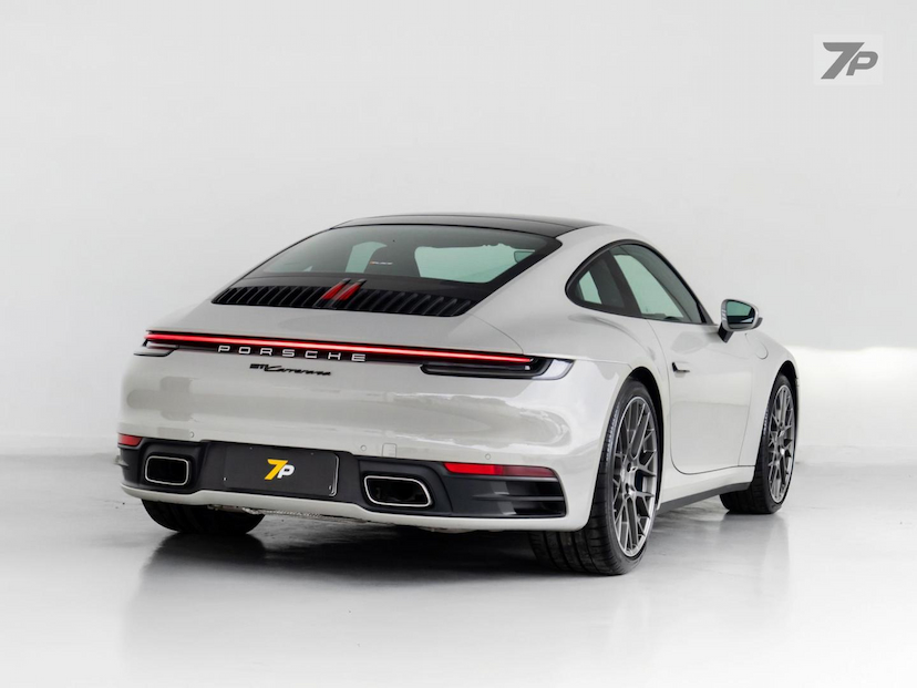Foto do veículo PORSCHE 911  CARRERA 2021 23.520 KM 714.000,00