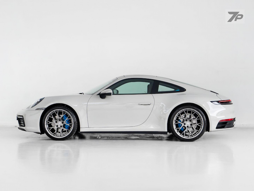 Foto do veículo PORSCHE 911  CARRERA 2021 23.520 KM 714.000,00