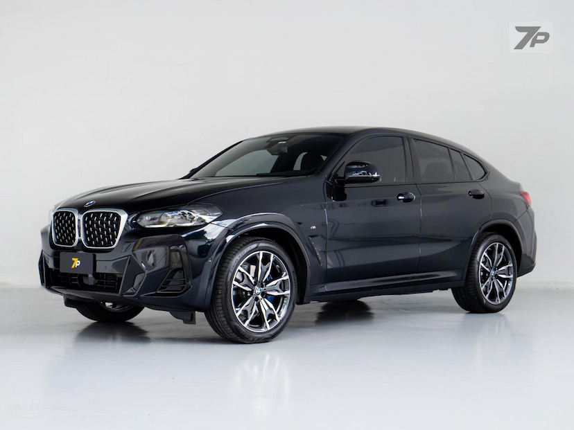Foto do veículo BMW X4  XDRIVE30I 2025 1.900 KM 499.000,00