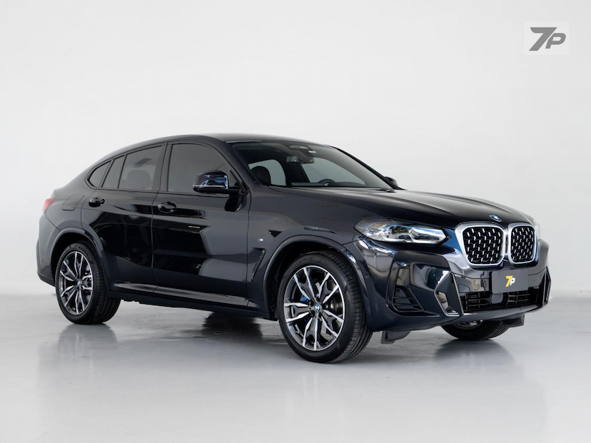 Foto do veículo BMW X4  XDRIVE30I 2025 1.900 KM 499.000,00