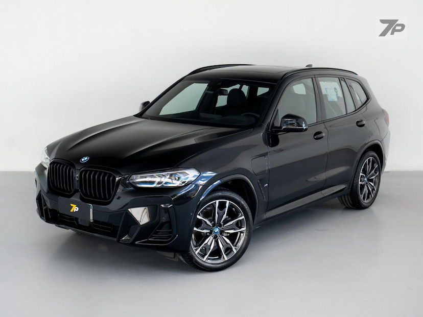 Foto do veículo BMW X3  XDRIVE30E 2024 7.220 KM 445.000,00