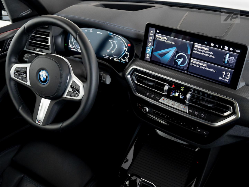 Foto do veículo BMW X3  XDRIVE30E 2024 7.220 KM 445.000,00