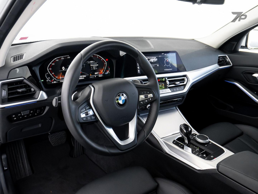 Foto do veículo BMW 320I 320 SPORT GP 184 CV 2020 43.815 KM 194.500,00