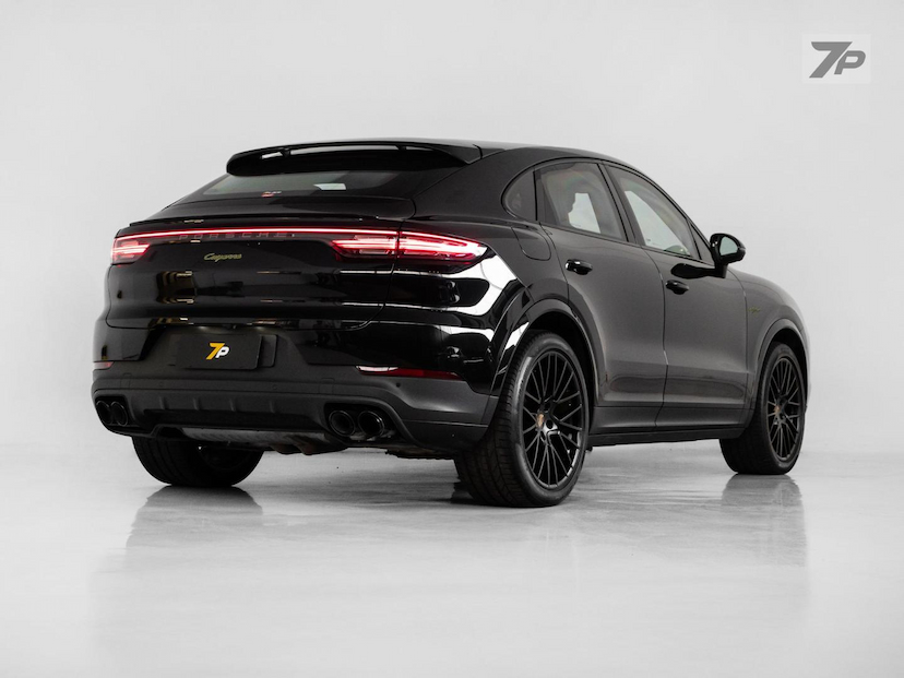 Foto do veículo PORSCHE CAYENNE  COUPE PLATINUM ED 3.0 (HIBRIDO) 2022 26.049 KM 677.000,00