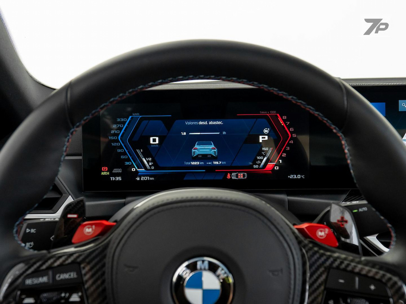 Foto do veículo BMW M2  COUPE 2024 2.707 KM 599.800,00