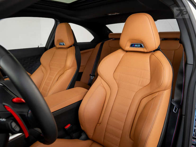 Foto do veículo BMW M2  COUPE 2024 2.707 KM 599.800,00