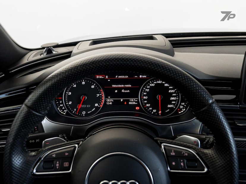 Foto do veículo AUDI RS6  AVANT 4.0TFSI 2015 60.225 KM 369.000,00