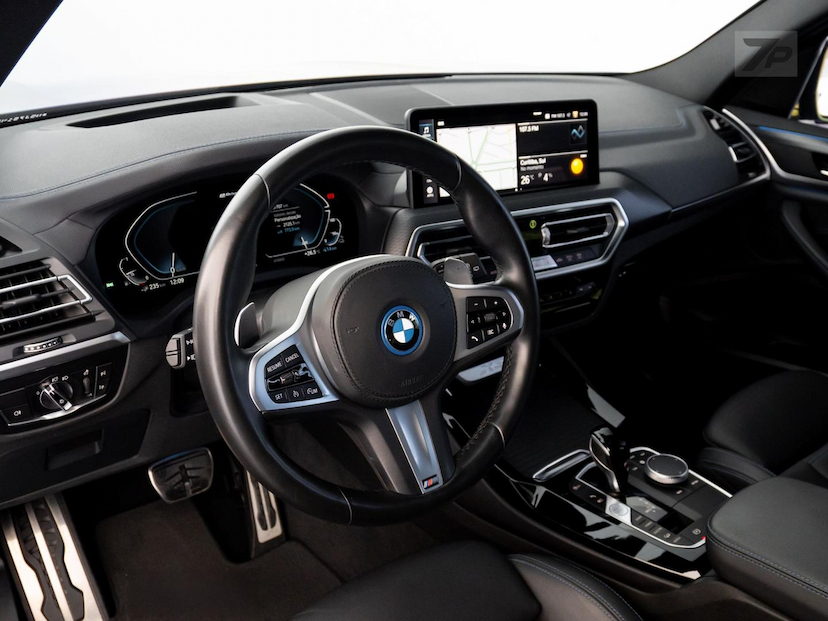 Foto do veículo BMW X3  XDRIVE30E 2022 37.707 KM 339.500,00