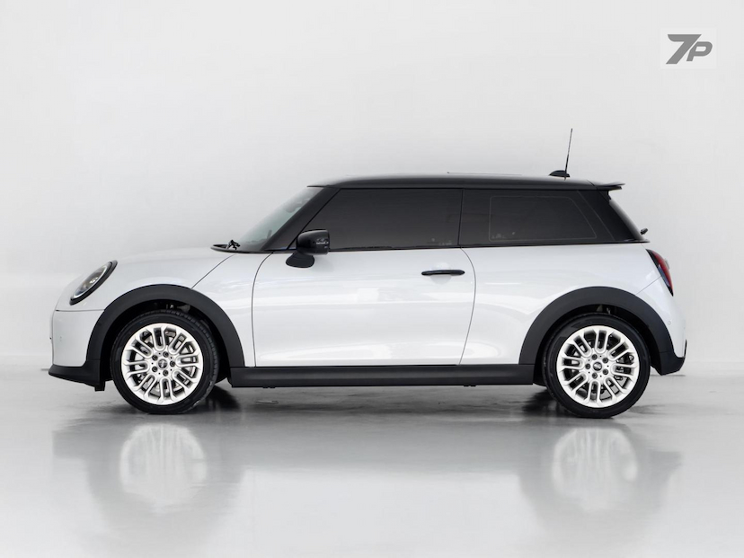 Foto do veículo MINI COOPER  S 3P TOP 2025 1.461 KM 249.800,00