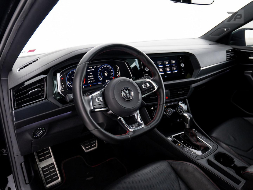 Foto do veículo VOLKSWAGEN JETTA  GLI 350 TSI 2.0 16V 4P TIPT. 2021 36.210 KM 172.500,00