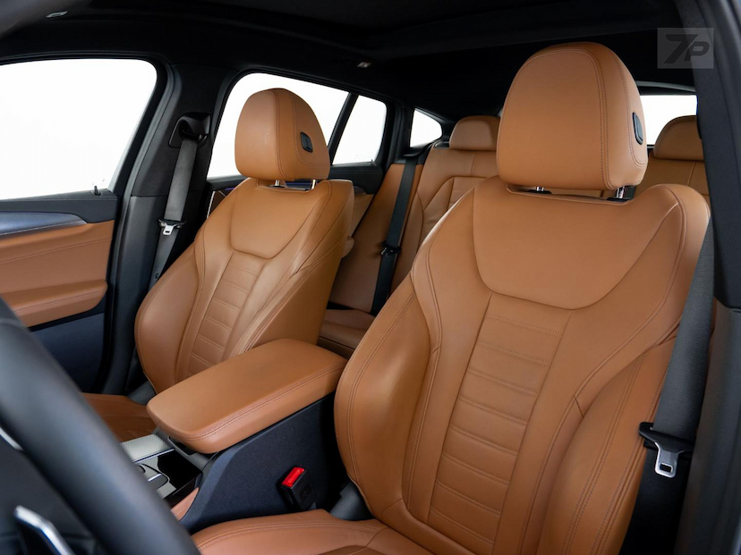 Foto do veículo BMW X4  XDRIVE30I 2019 71.107 KM 252.500,00