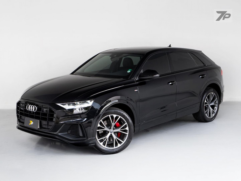 Foto do veículo AUDI Q8  3.0 TFSI GASOLINA PERFORMANCE BLACK QUATTRO TIPTRONIC 2020 59.896 KM 355.000,00