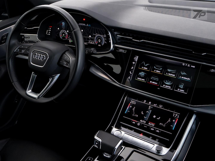 Foto do veículo AUDI Q8  3.0 TFSI GASOLINA PERFORMANCE BLACK QUATTRO TIPTRONIC 2020 59.896 KM 355.000,00