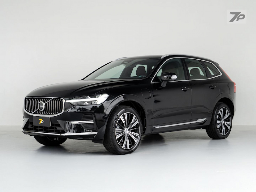 Foto do veículo VOLVO XC60 XC 60 T-8 HÍBRIDO INSCRIPTION 2.0 5P 2022 46.320 KM 268.000,00