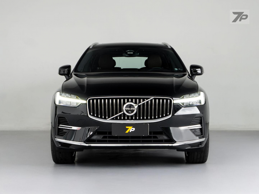 Foto do veículo VOLVO XC60 XC 60 T-8 HÍBRIDO INSCRIPTION 2.0 5P 2022 46.320 KM 268.000,00
