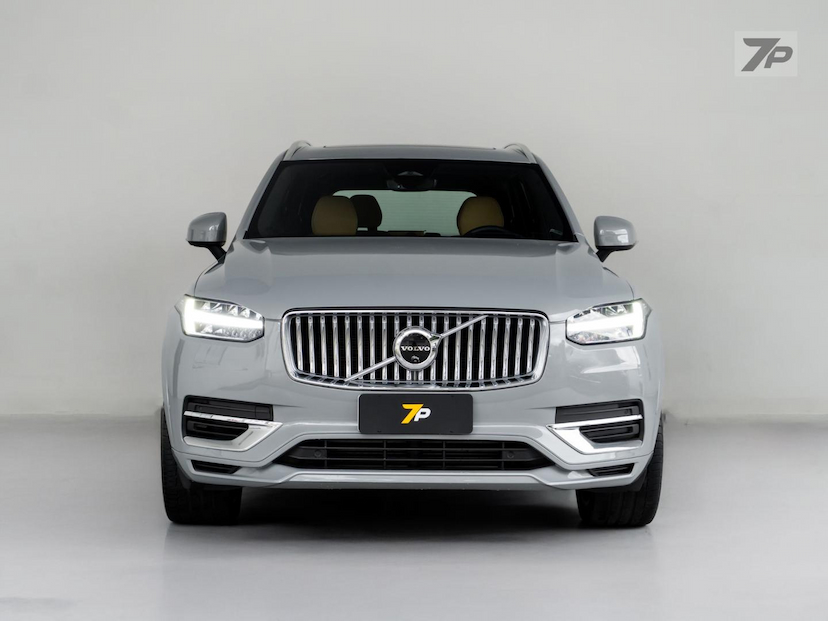 Foto do veículo VOLVO XC90  T8 ULTIMATE 2024 17.000 KM 498.500,00