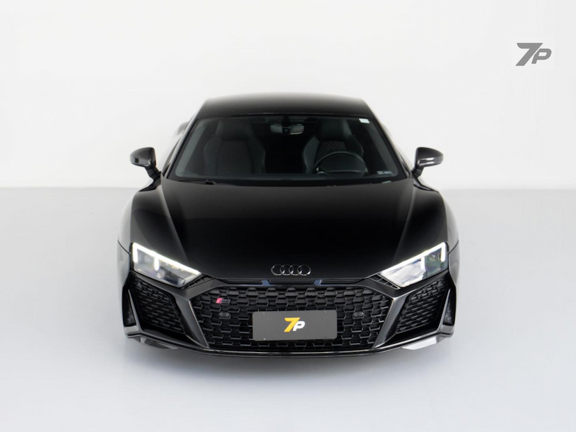 Foto do veículo AUDI R8  CP 5.2FSI P 2021 12.181 KM 1.639.000,00