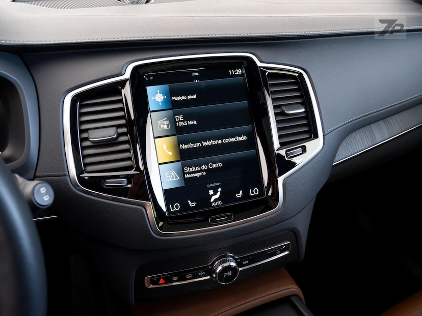 Foto do veículo VOLVO XC90  T8 INSCRIPT 2021 46.975 KM 349.000,00