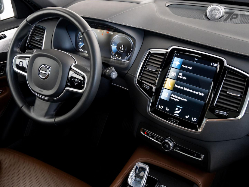Foto do veículo VOLVO XC90  T8 INSCRIPT 2021 46.975 KM 349.000,00