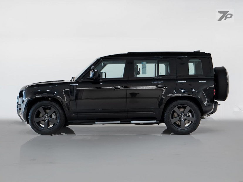 Foto do veículo LAND ROVER DEFENDER  110 X-DY.HSE D300 DIE AUT. (HÍB.) 2025 100 KM 809.000,00