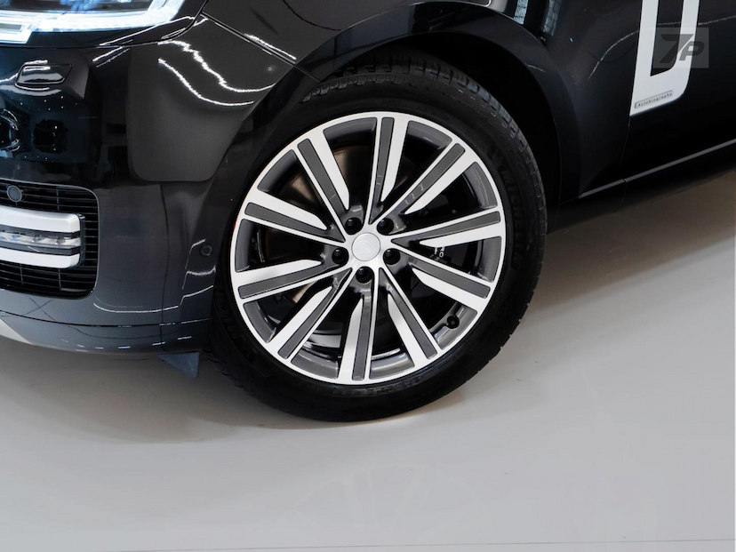 Foto do veículo LAND ROVER RANGE ROVER  3.0 P510 PHEV AUTOBIOGRAPHY AWD AUT. 2025 100 KM 1.540.000,00