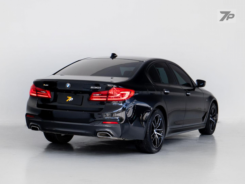 Foto do veículo BMW 530I  2018 19.249 KM 249.800,00