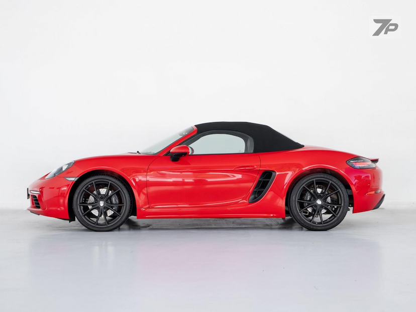 Foto do veículo PORSCHE 718  BOXSTER 2.0 300CV 2020 13.859 KM 480.000,00