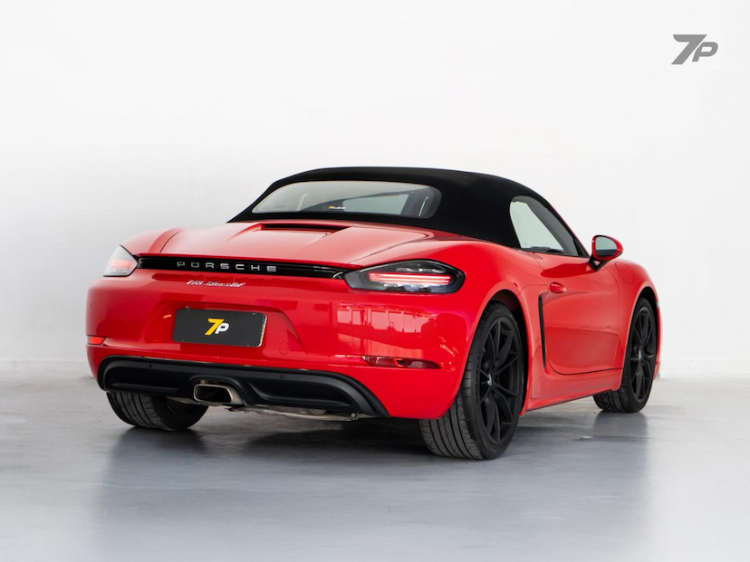 Foto do veículo PORSCHE 718  BOXSTER 2.0 300CV 2020 13.859 KM 480.000,00