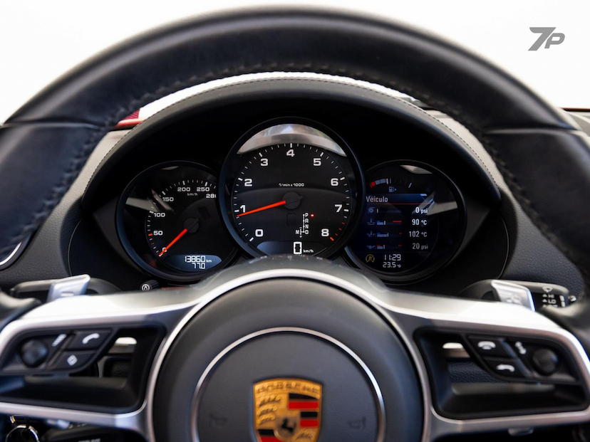 Foto do veículo PORSCHE 718  BOXSTER 2.0 300CV 2020 13.859 KM 480.000,00