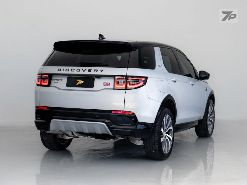 Foto do veículo LAND ROVER DISCOVERY DISC SPT P250FF SED7L 2024 21.266 KM 365.000,00