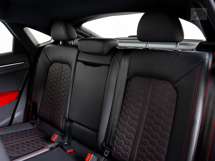 Foto do veículo AUDI RS Q3 RSQ3 SPB 2.5TFSI 2022 17.430 KM 435.000,00