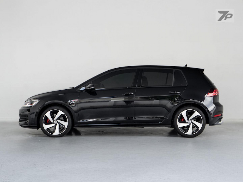 Foto do veículo VOLKSWAGEN GOLF  GTI 2019 12.813 KM 278.900,00