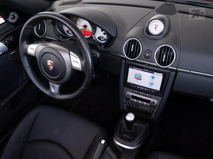 Foto do veículo PORSCHE BOXSTER  S 2006 45.662 KM 275.000,00