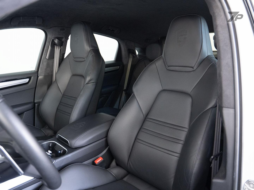 Foto do veículo PORSCHE CAYENNE  TURBO GT 4.0 V8 2023 9.085 KM 1.055.000,00