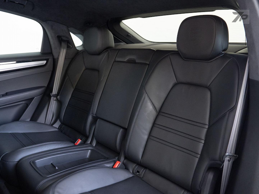 Foto do veículo PORSCHE CAYENNE  TURBO GT 4.0 V8 2023 9.085 KM 1.055.000,00
