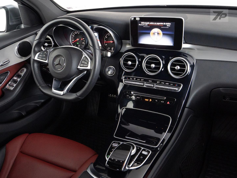 Foto do veículo MERCEDES-BENZ GLC 250 GLC2504MATIC CO 2018 61.003 KM 238.000,00