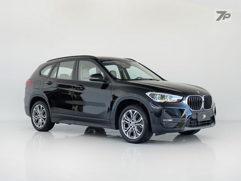 Foto do veículo BMW X1  S20I ACTIVEFLEX 2020 27.738 KM 164.500,00