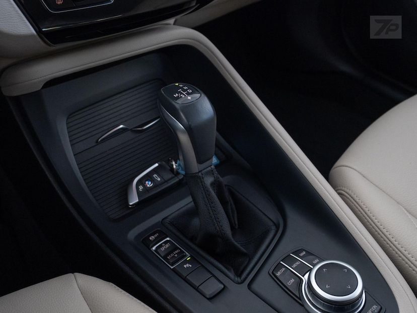 Foto do veículo BMW X1  S20I ACTIVEFLEX 2020 27.738 KM 164.500,00