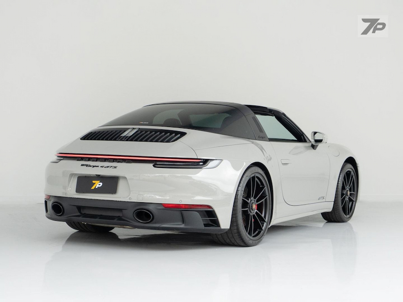 Foto do veículo PORSCHE 911  TARGA 4GTS 2023 7.300 KM 1.279.000,00