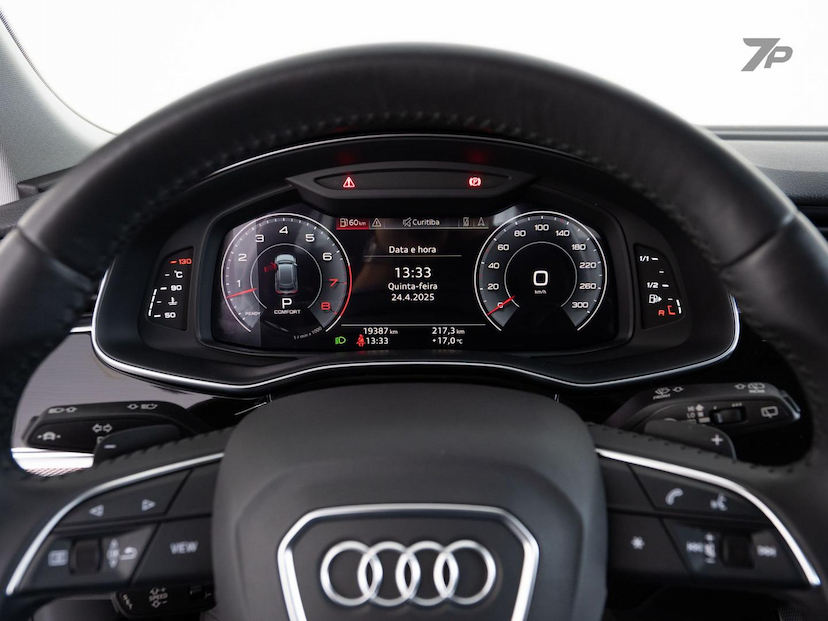 Foto do veículo AUDI Q8  3.0TFSI 2020 19.854 KM 378.900,00