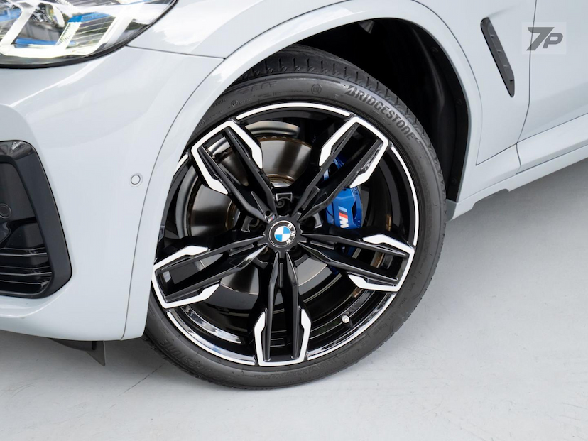 Foto do veículo BMW X4  M40I 3.0 TURBO 388CV AUT 2023 23.642 KM 469.000,00
