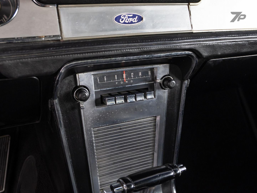 Foto do veículo FORD MUSTANG  1967 22.836 KM 499.000,00